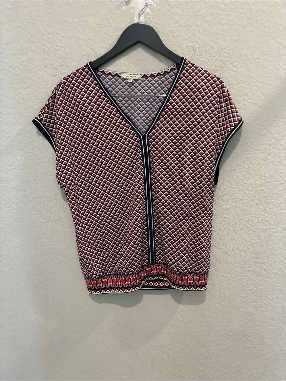 Max Studio Geometric Print V-Neck Short Sleeve Top in Red, Navy, and White
